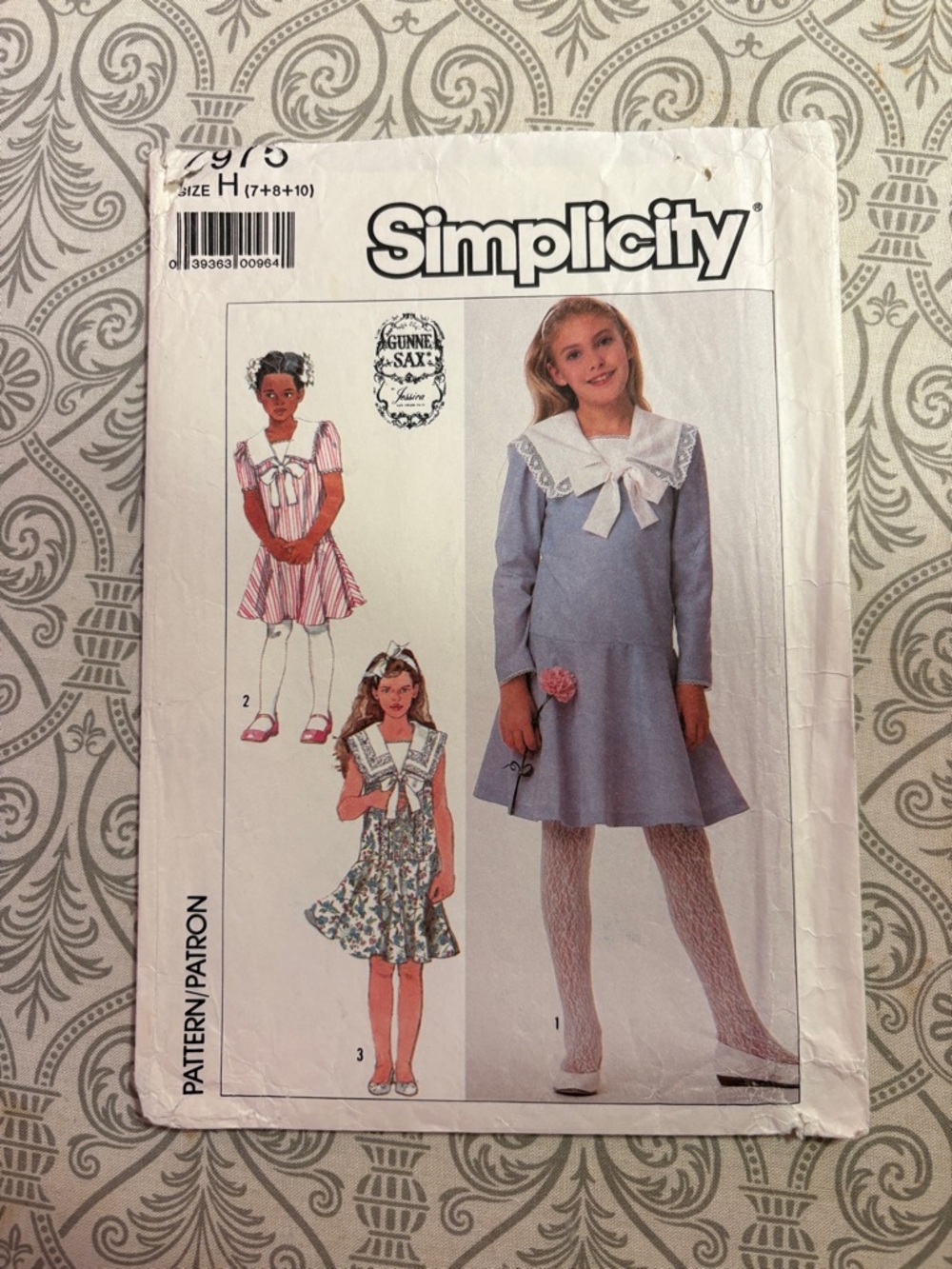 Vintage Gunne Sax for Simplicity girls size 10 sewing pattern. S7975